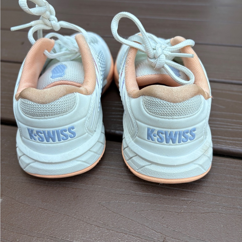 K-Swiss Kids' Sneakers in White and Peach